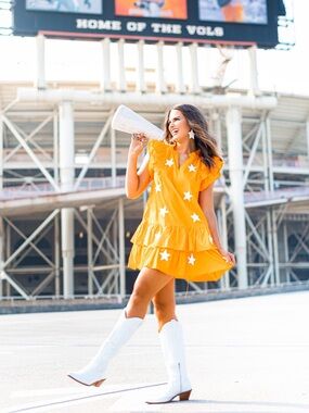 Fantastic Fawn | Orange Sequin Ruffle Dress | Large | NWT